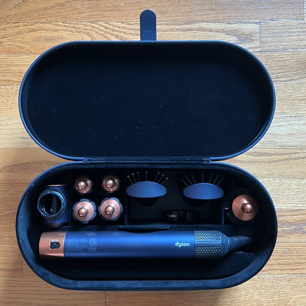 Dyson Airwrap multi-styler complete (Prussian Blue/Rich Copper)- like new!